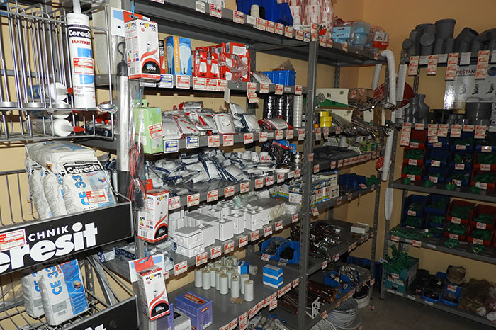 Stojadinović prodajni centar — fotografija 16